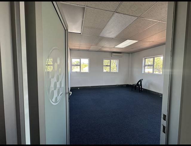 29M² OFFICE TO LET IN CENTURION CENTRAL